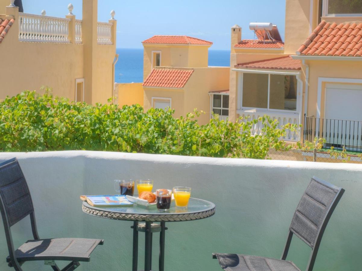 Cristos Beach Apartment Estepona Eksteriør bilde