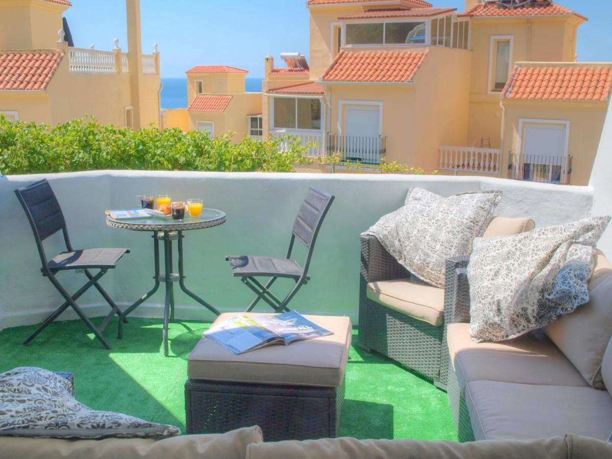 Cristos Beach Apartment Estepona Eksteriør bilde